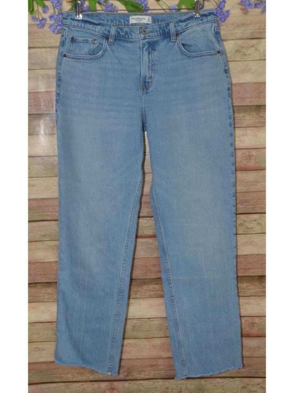 Abercrombie Fitch 90s Straight Mid Rise Curve Love Jeans 31 Regular Light Wash